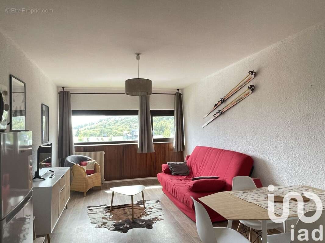 Photo 2 - Appartement à BESSE-ET-SAINT-ANASTAISE