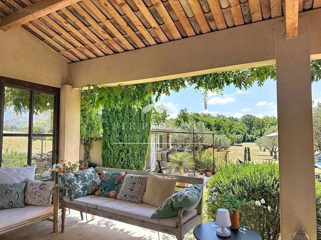 Maison de caractère avec piscine et maison d'amis, au calme - photo 6