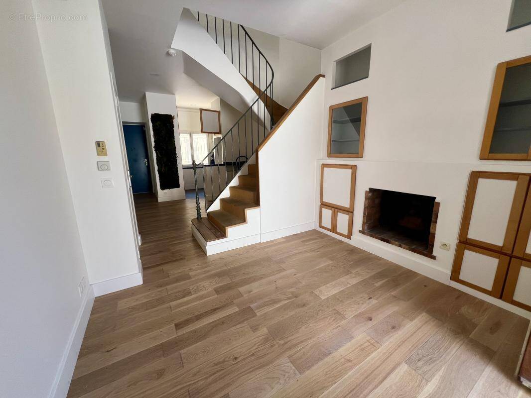 Appartement à MARSEILLE-16E