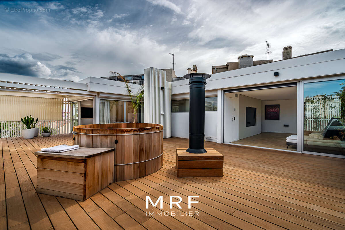 Appartement à MARSEILLE-8E