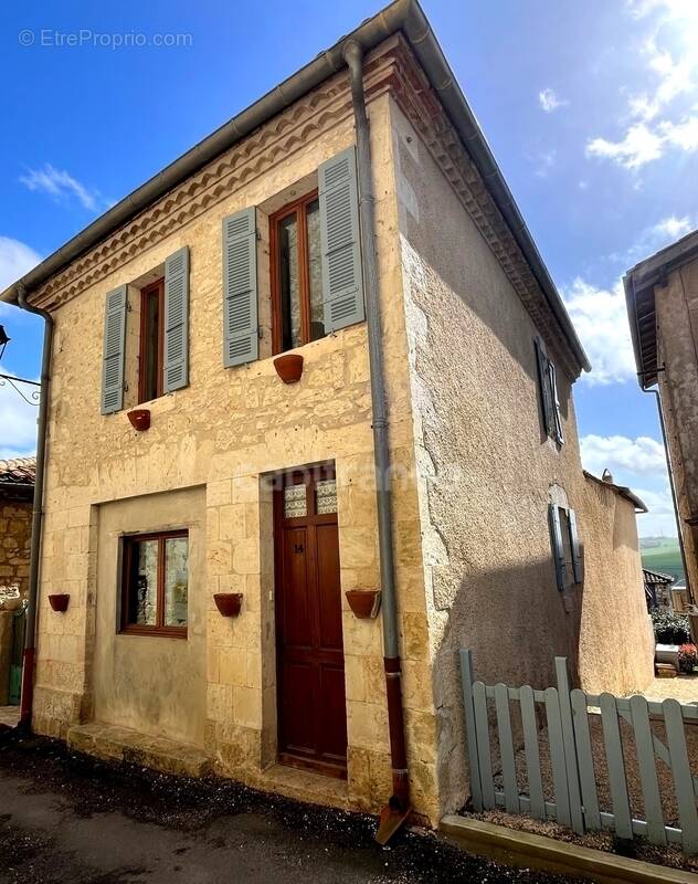 Maison à FLEURANCE