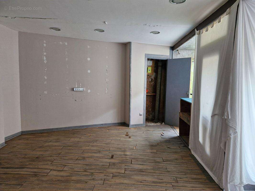 Appartement à SAINT-JUST-EN-CHEVALET