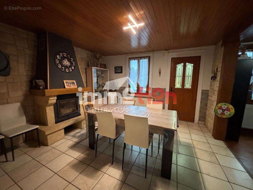 Maison à BEAUCHAMPS