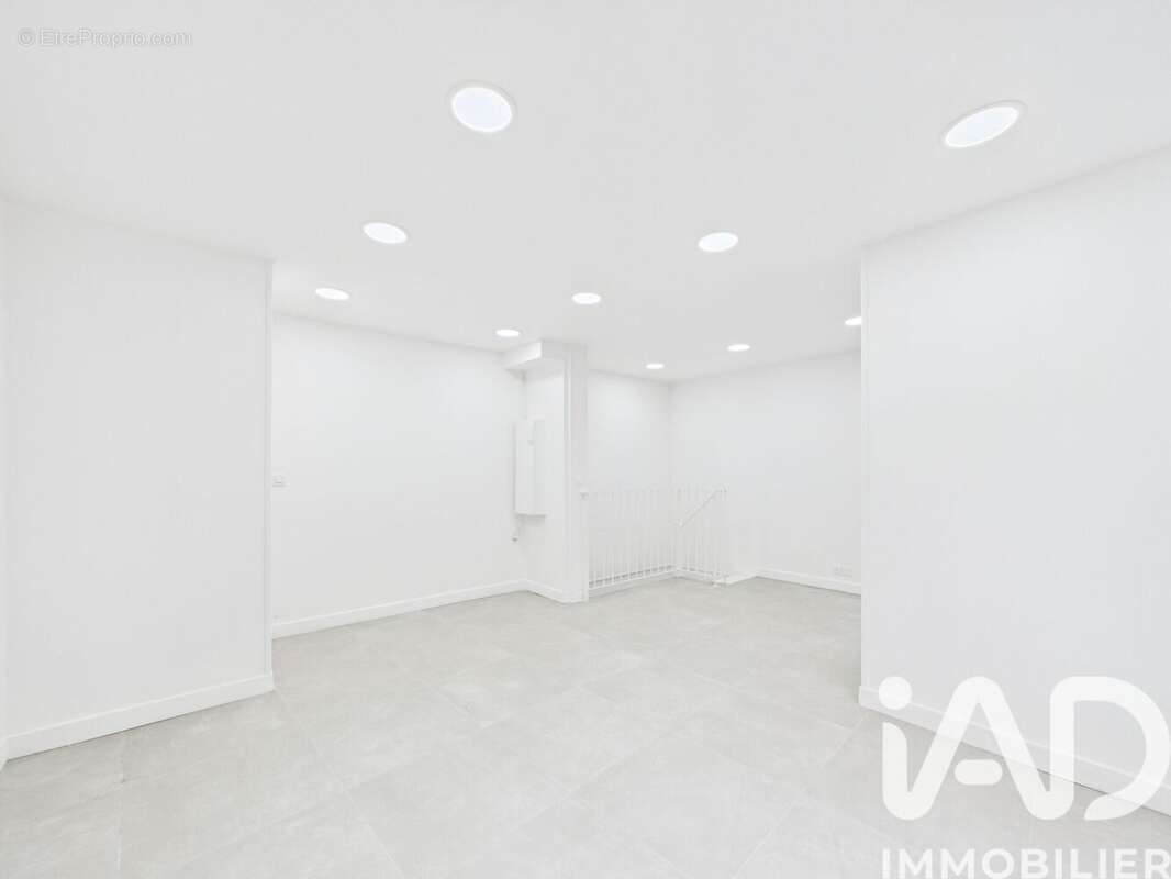 Commerce 45 m² à Nogent-Sur-Marne  - photo 5