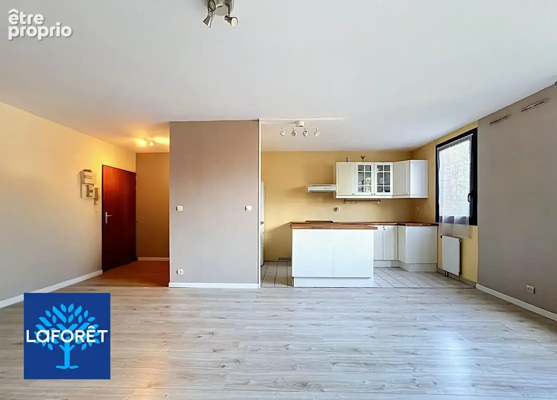 Appartement Evry-Courcouronnes 2 pièces 50,17m² + parking en sous-sol - photo 1