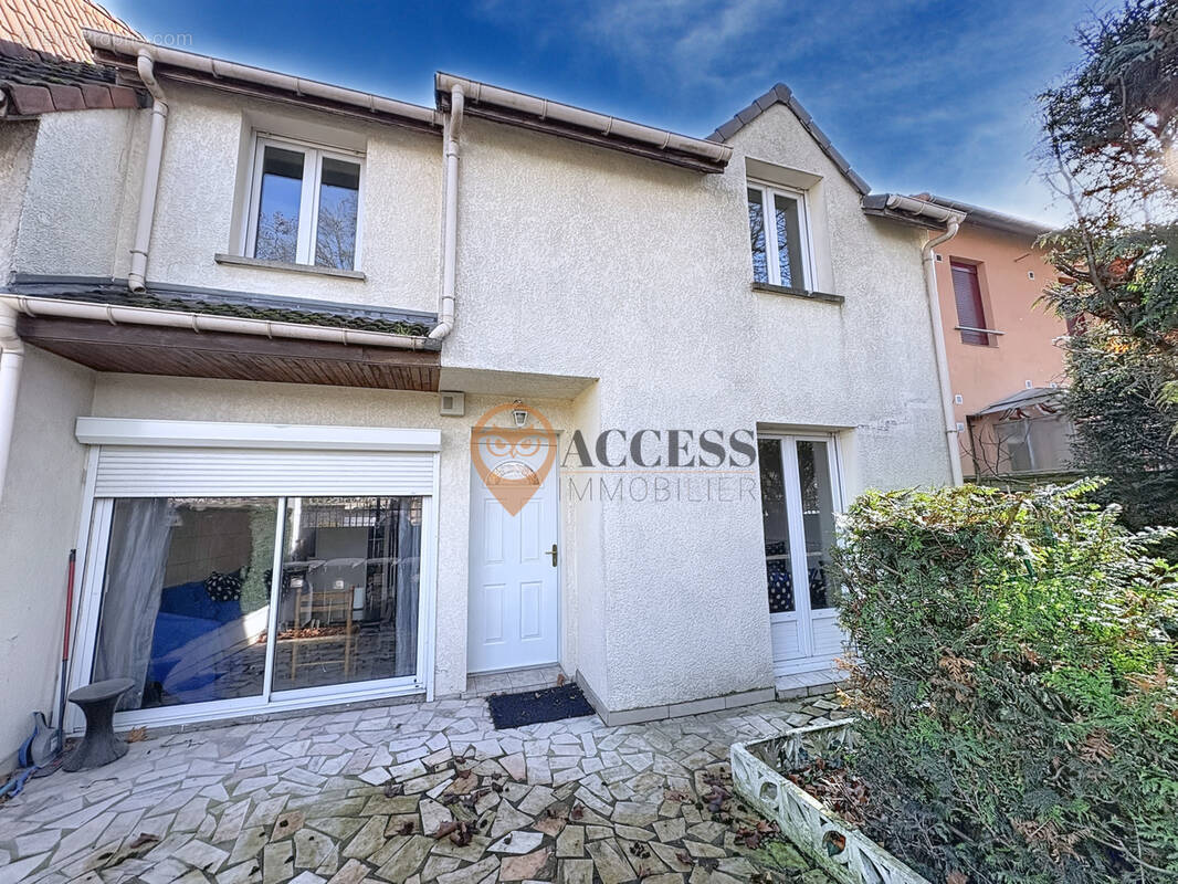 Maison à PIERREFITTE-SUR-SEINE