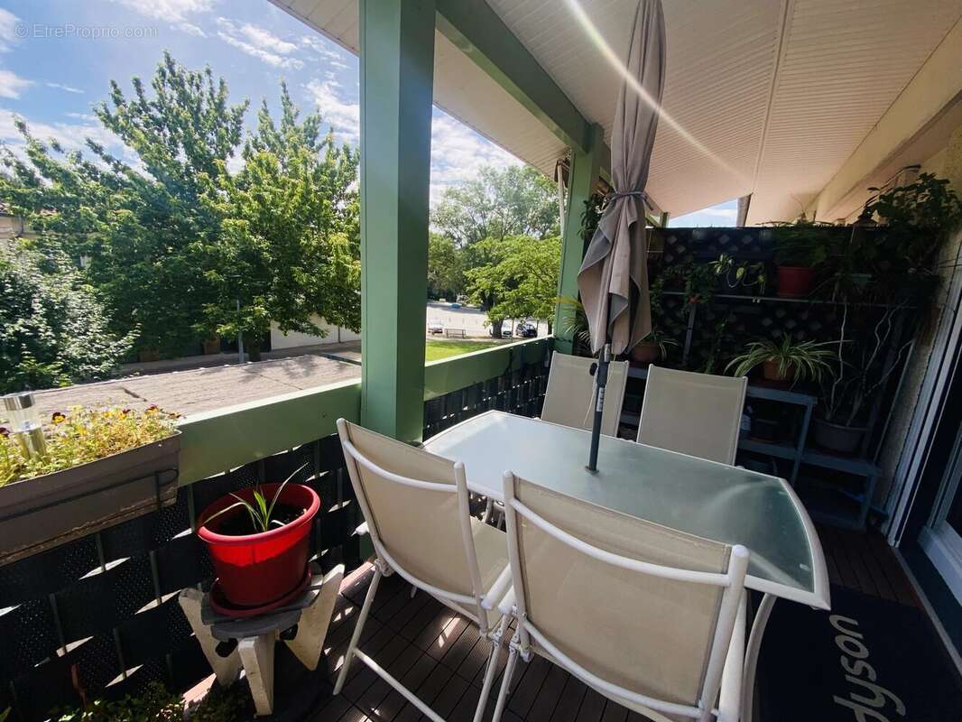 Appartement à QUINT-FONSEGRIVES