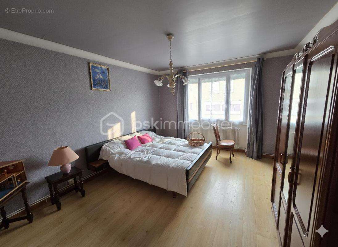 Appartement à LANGOGNE