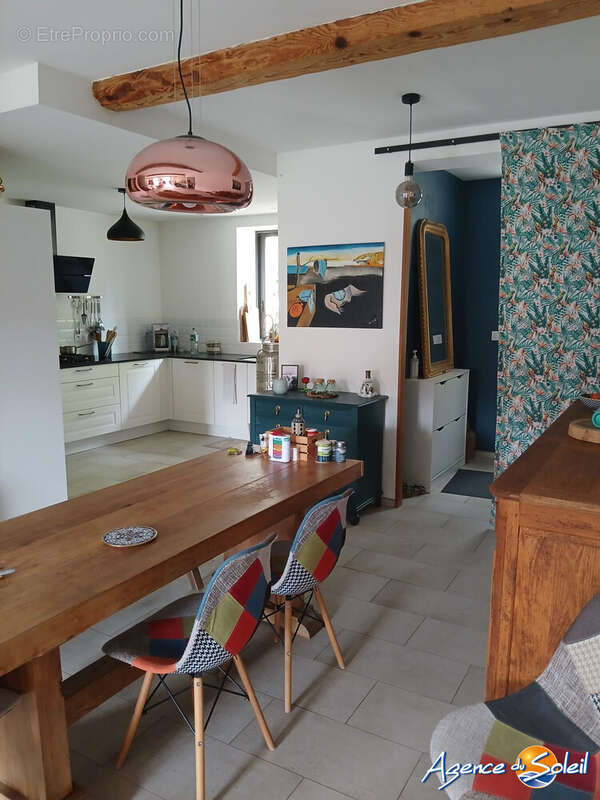 Maison 174 m² à Villeseque-Des-Corbieres  - photo 4