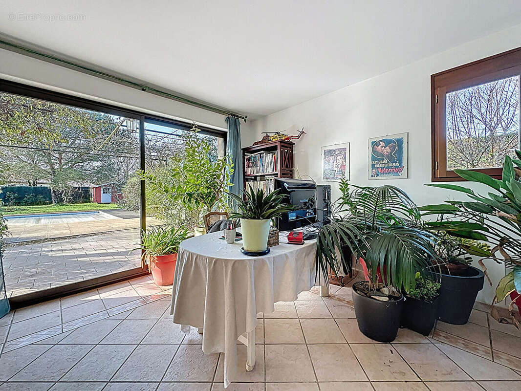 Maison à MONTBARTIER