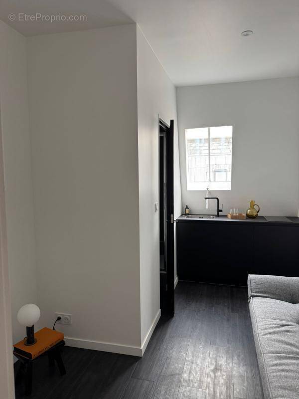 Appartement à PARIS-8E