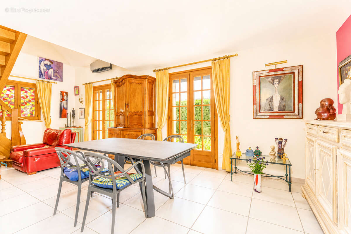 Bligny-Lès-Beaune : Maison cossue avec logement indépendant : Vie de plain-pied - photo 4