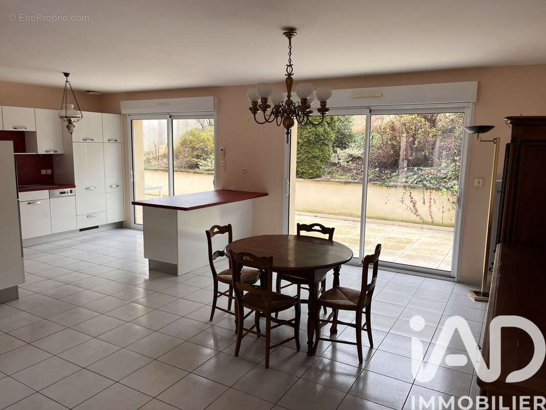 Photo 4 - Maison à EPERNAY