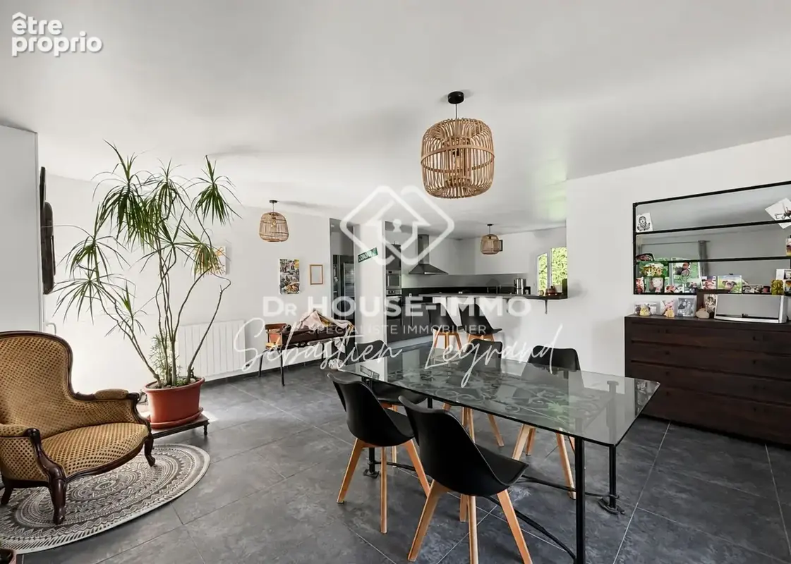 Maison 141 m² à Saint-Aubin-De-Medoc  - photo 5