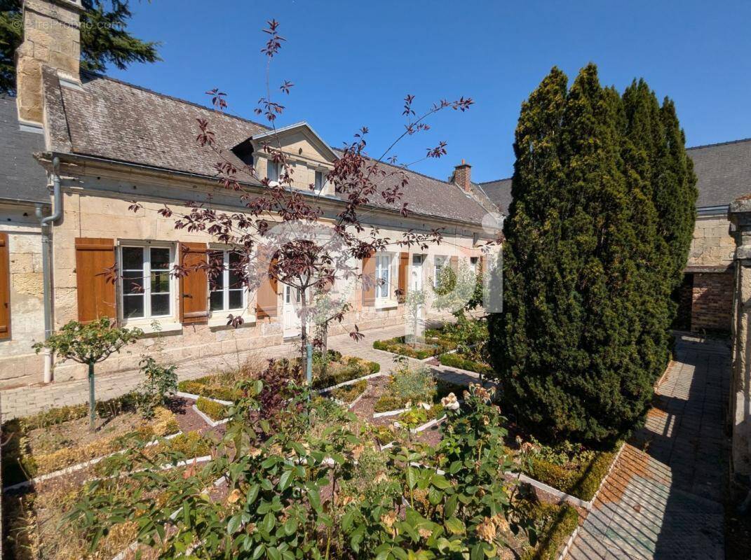 Maison à VIC-SUR-AISNE