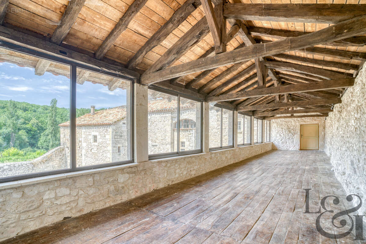 Exceptionnel château médiéval du XIVème siècle à Courbiac (Lot-et-Garonne, 47) - photo 6