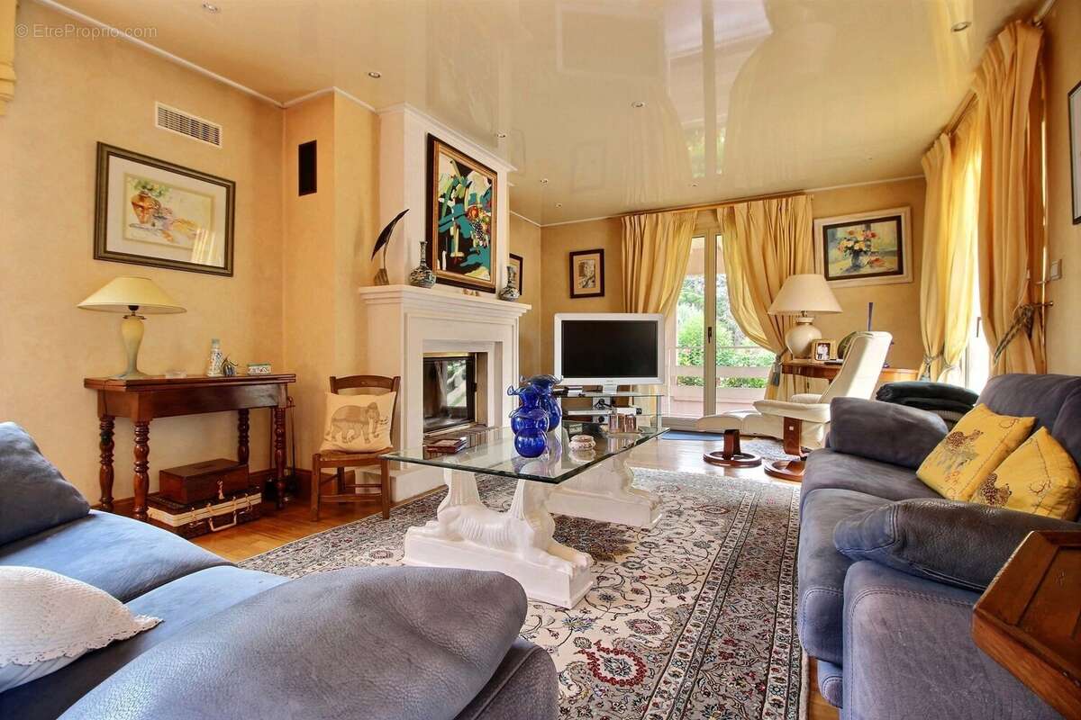 Cugnaux, maison de 315 m² avec jardin, piscine et garage. - photo 6