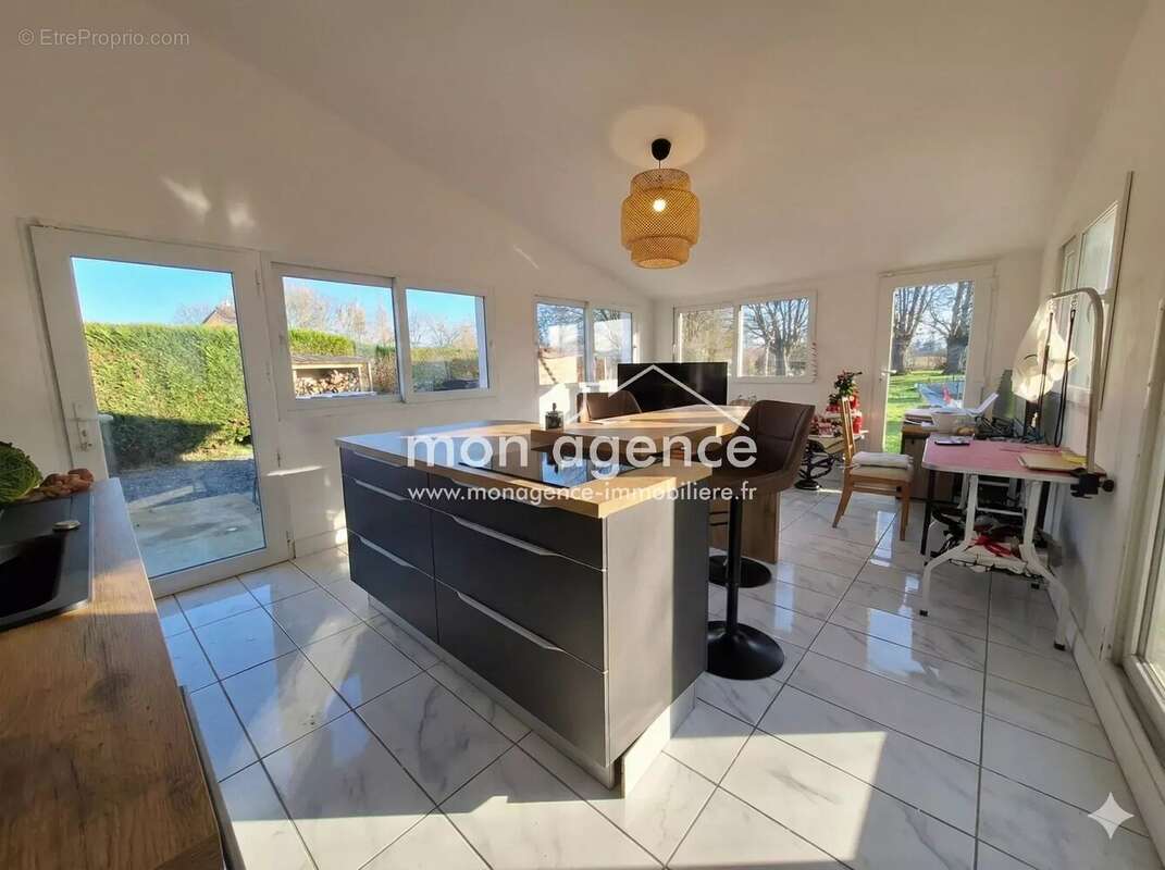 Maison à FORGES-LES-EAUX