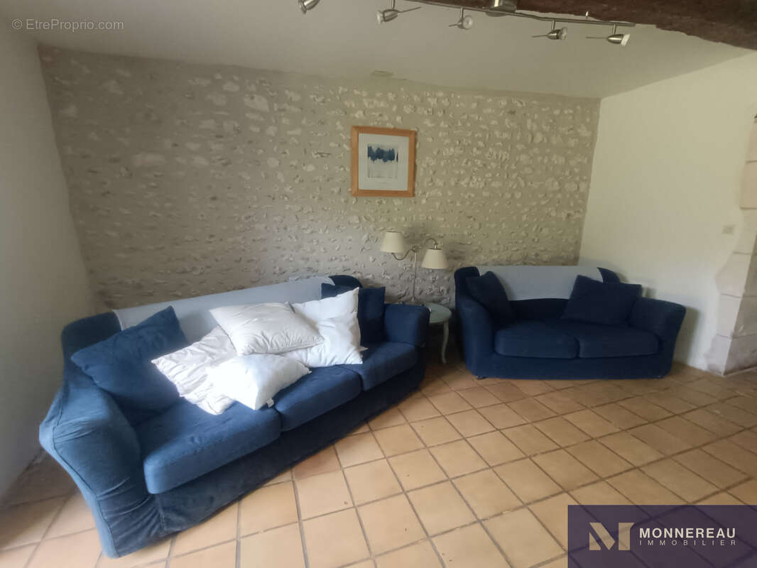 Maison à MORTAGNE-SUR-GIRONDE