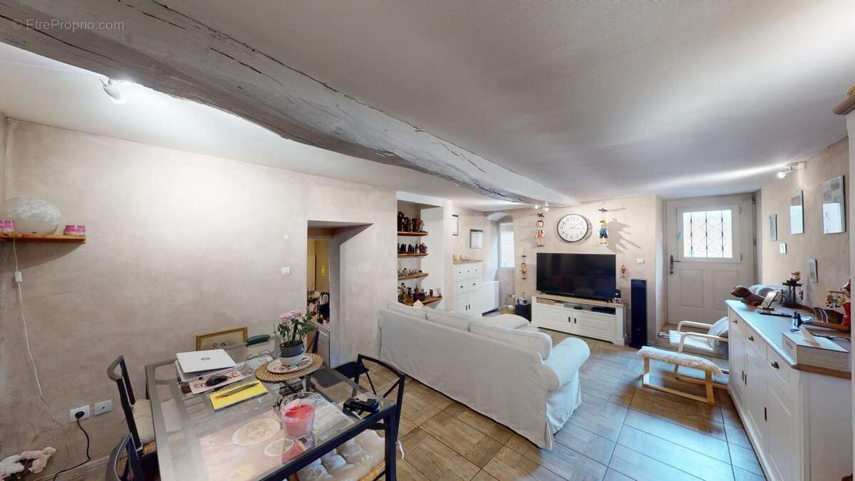 Maison à MENETREOL-SOUS-SANCERRE