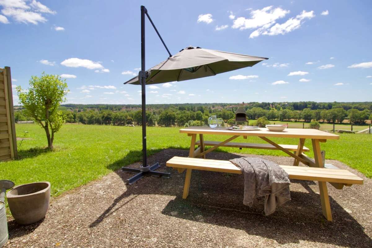 Maison à AVAILLES-LIMOUZINE