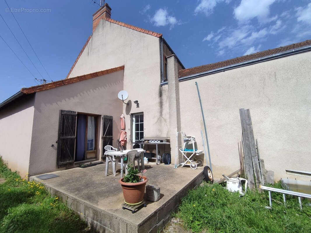 Maison à CHATEAUMEILLANT