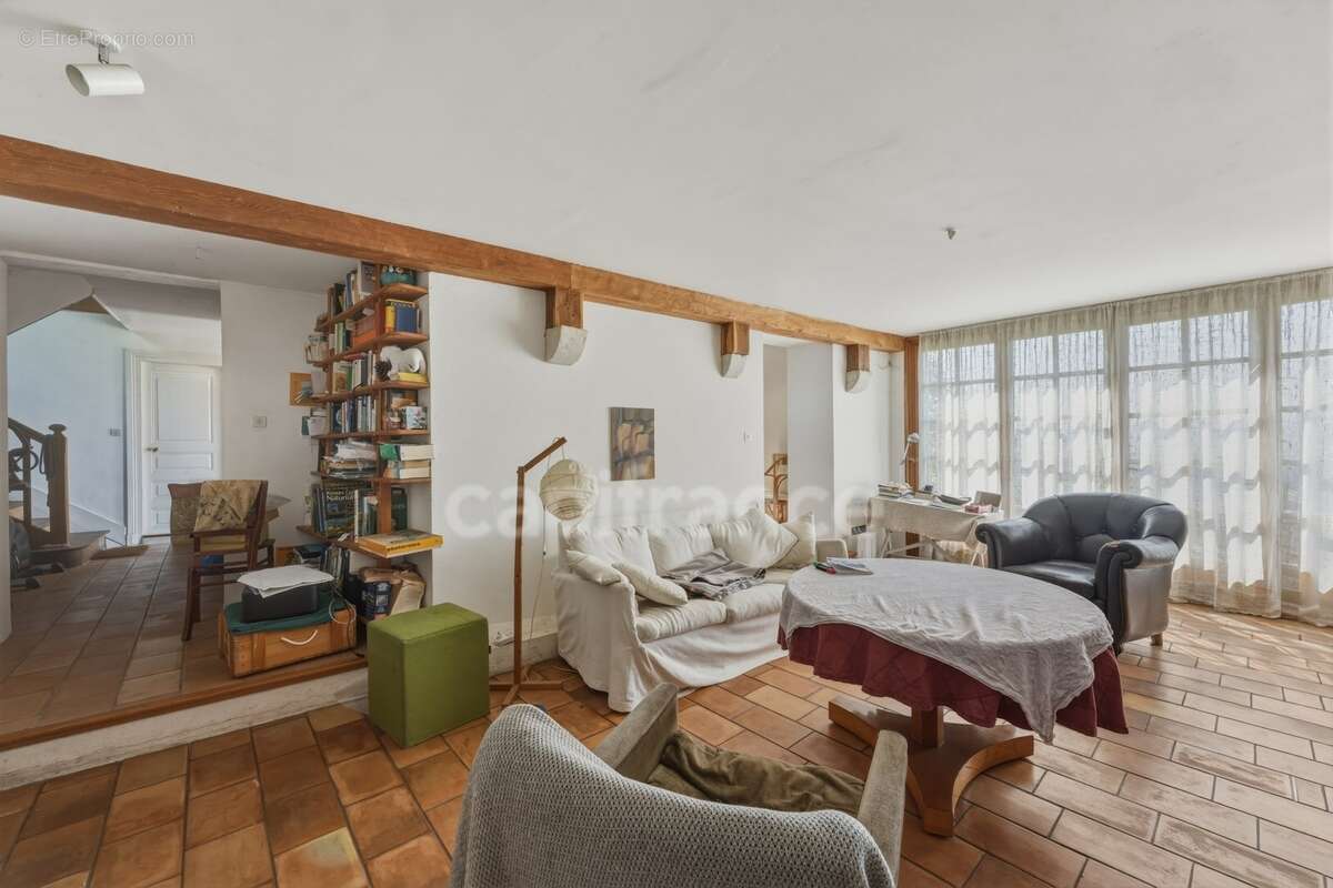 Maison à vendre 5 pièces PERON (01) - photo 13