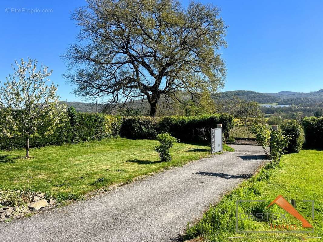 Maison à SALIES-DU-SALAT