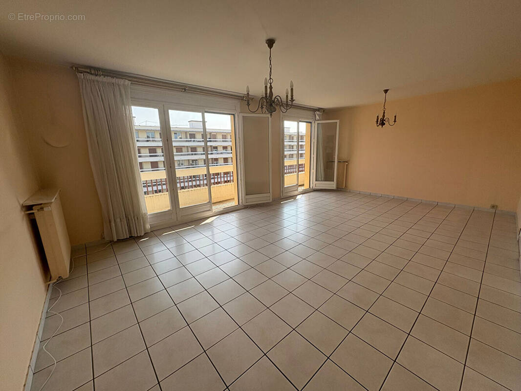 Appartement à POISSY