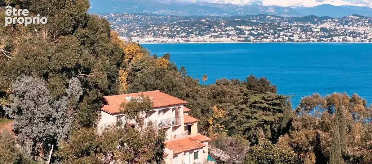 UN STUDIO à Théoule sur-Mer : Programme neuf. Livraison fin 2028 - photo 10