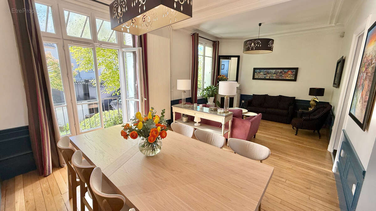 Maison à ENGHIEN-LES-BAINS