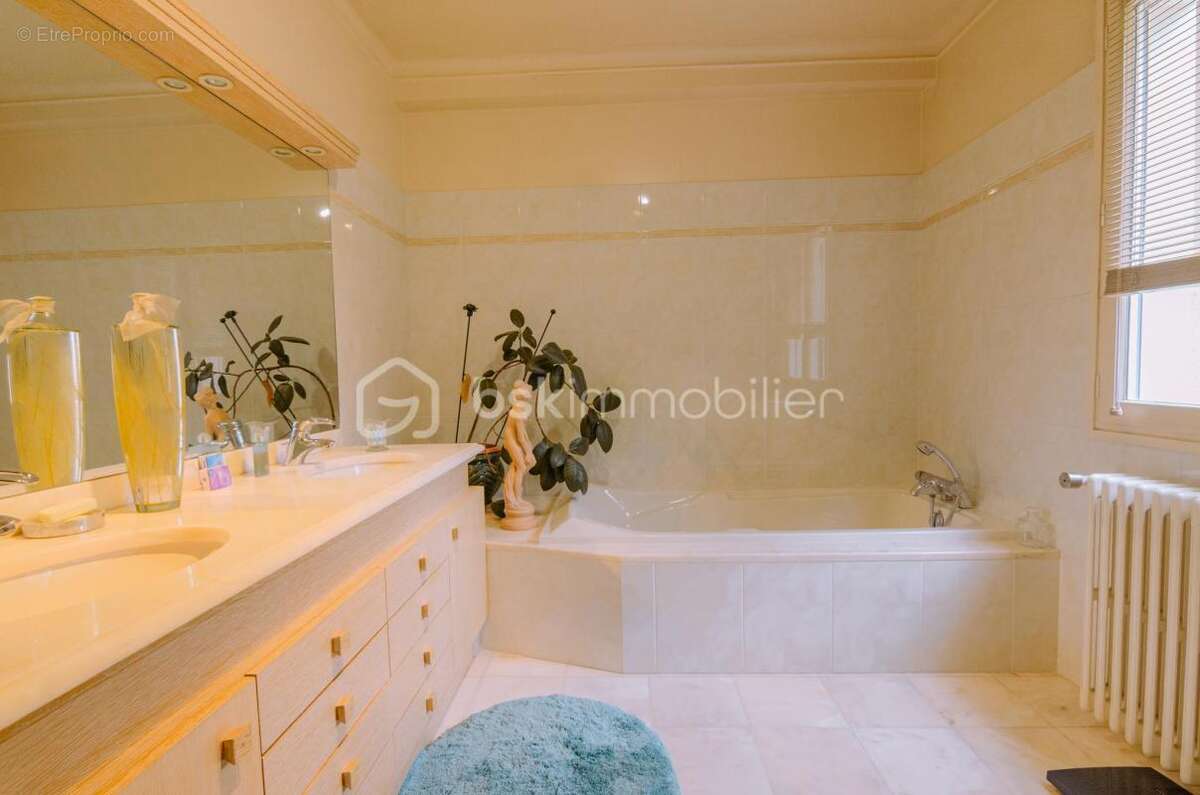 Maison à BOIS-LE-ROI