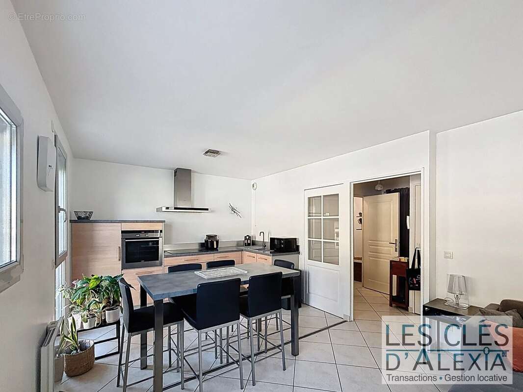 Appartement à LYON-8E