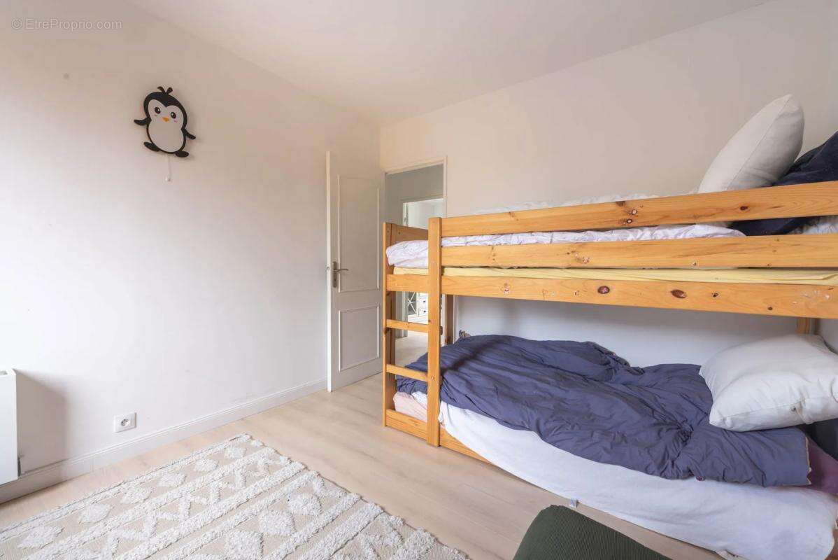 Appartement à MONTIGNY-LE-BRETONNEUX