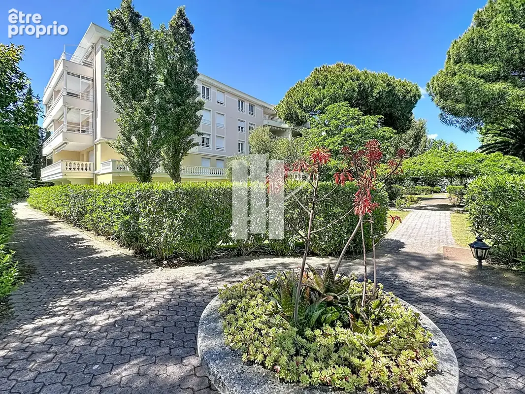Photo Appartement à Frejus au prix de 449 000€
