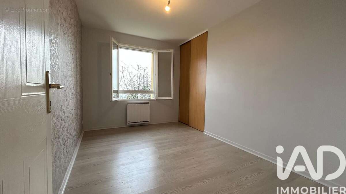 Photo 9 - Maison à SOURCIEUX-LES-MINES