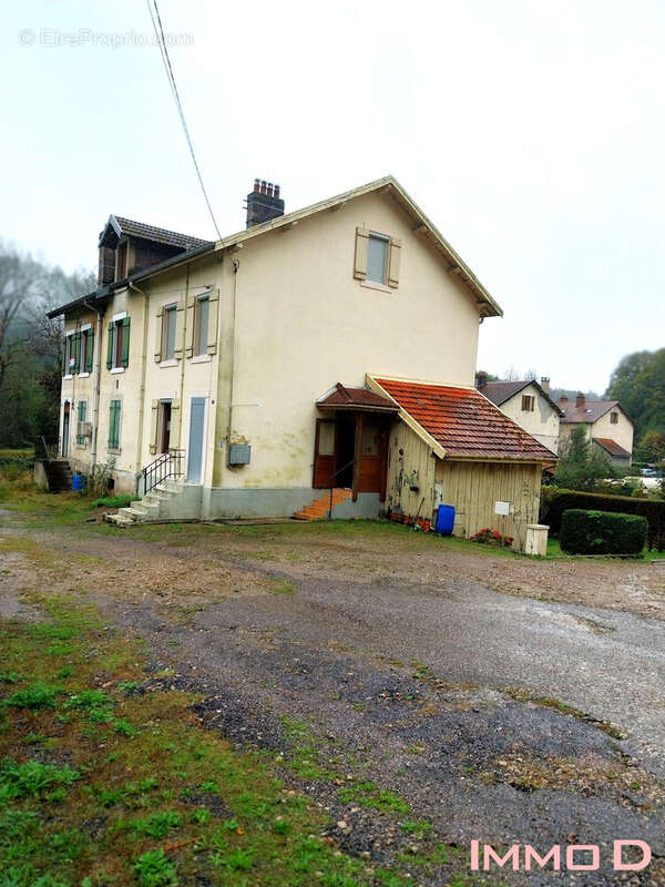 Maison à BAINS-LES-BAINS