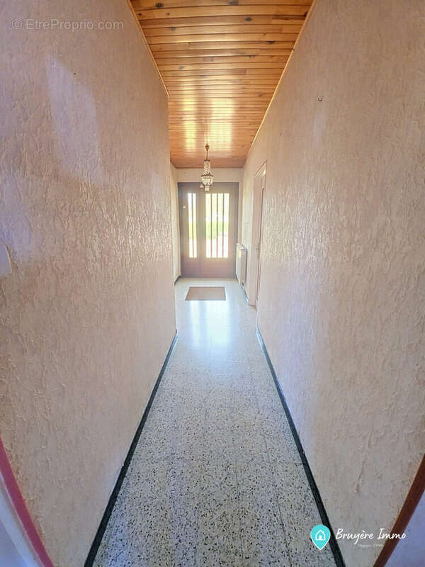 Maison 130 m² à La Longueville  - photo 3