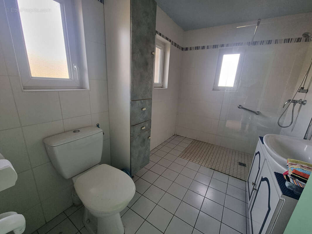 Maison à LES LOGES-MARCHIS