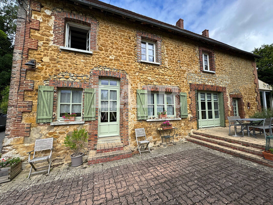 Maison à MORTAGNE-AU-PERCHE