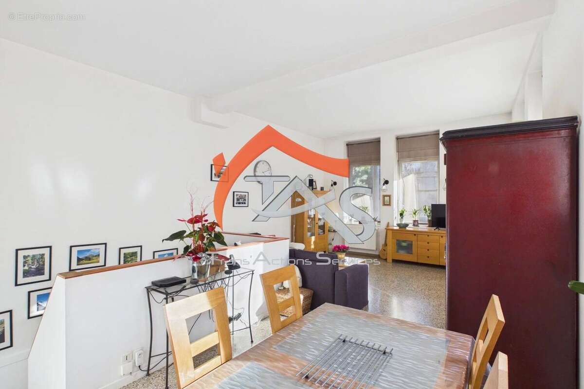 Appartement à SAINT-CHAMOND