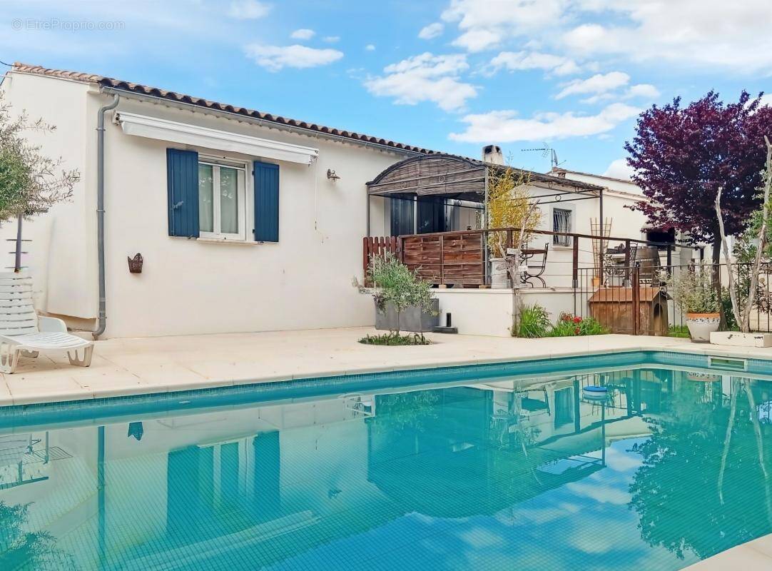 Maison à UZES