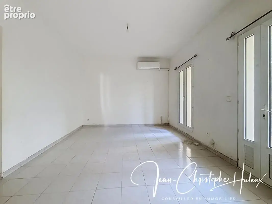Appartement  3 pièce(s) 55 m2 Climatisé - photo 2