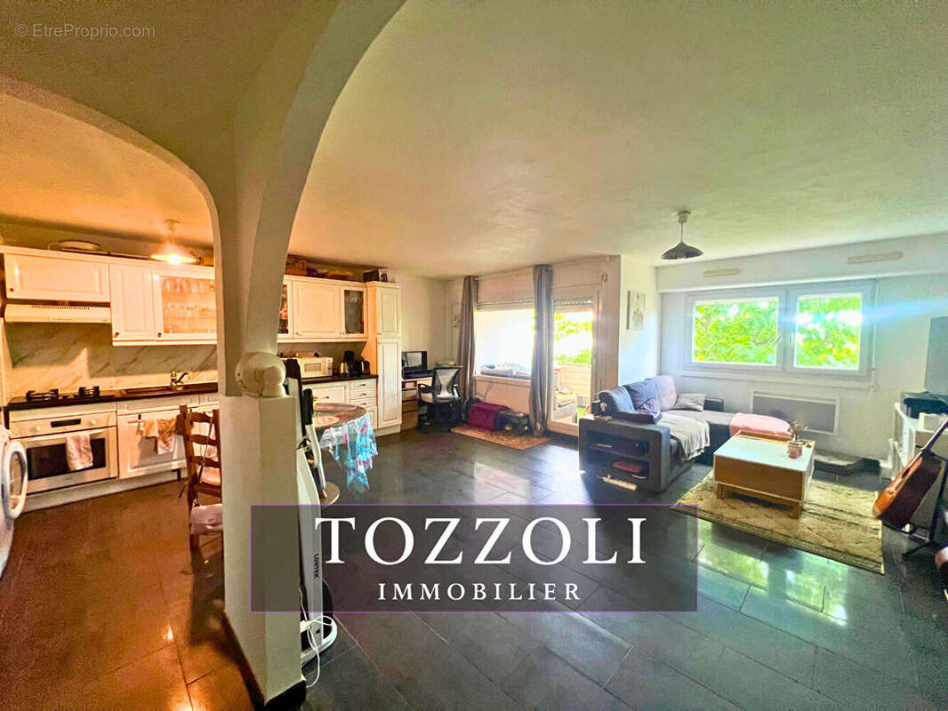 Appartement à VILLEFONTAINE