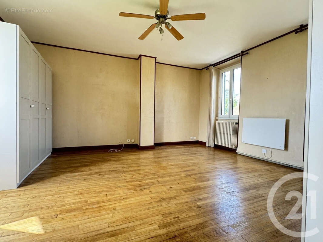 Maison 165 m² à Le Mesnil-Simon  - photo 5