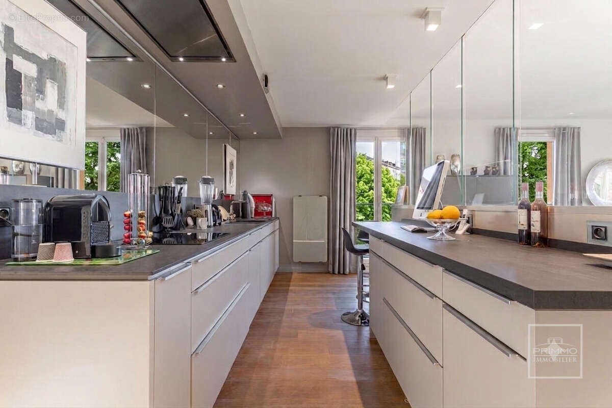 Saint Didier Au Mont D'Or, Appartement grand standing, terrasse panoramique de 136 m² - photo 3