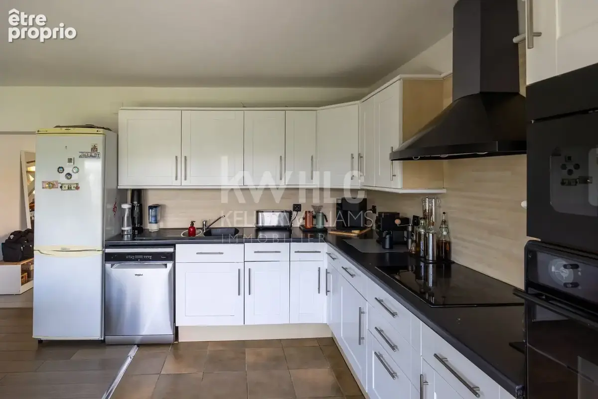 Maison 136 m² à Cagnes-Sur-Mer  - photo 9