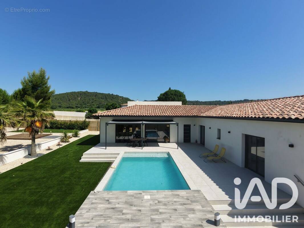Photo 1 - Maison à CLARENSAC