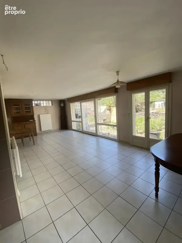 Appartement T4 en RDC de 92 m² avec garage et jardin - photo 2