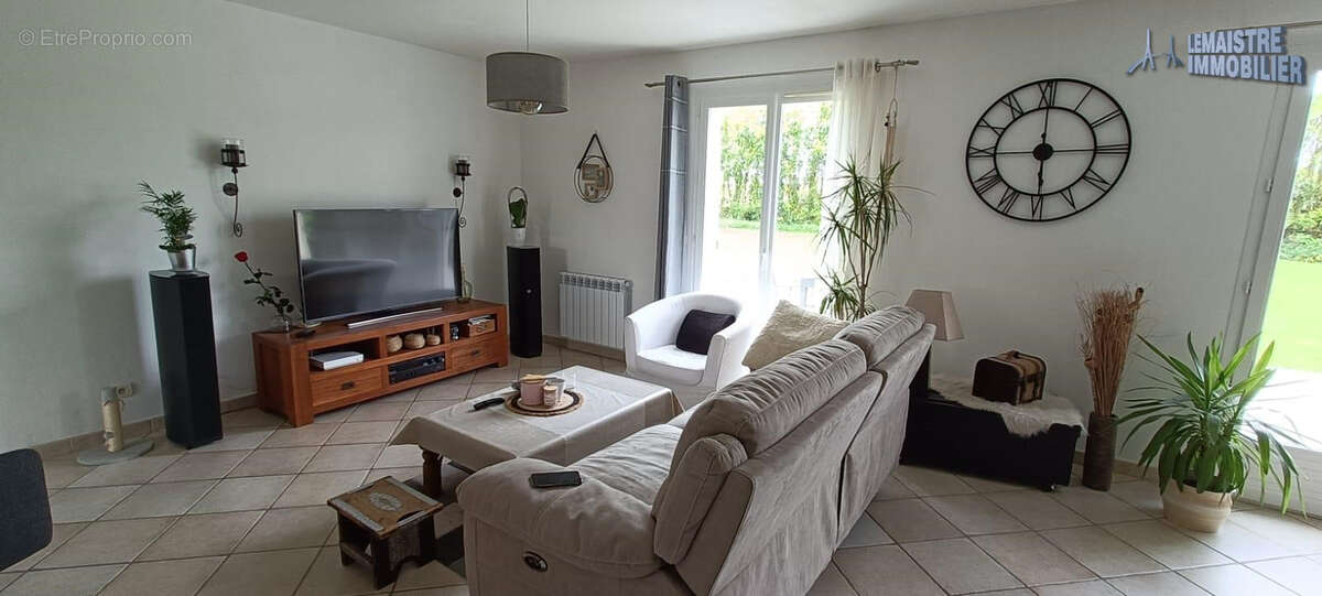 Maison à VILLAINVILLE